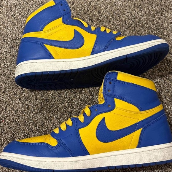 i'm selling reverse laney jordan's - Picture 3 of 3